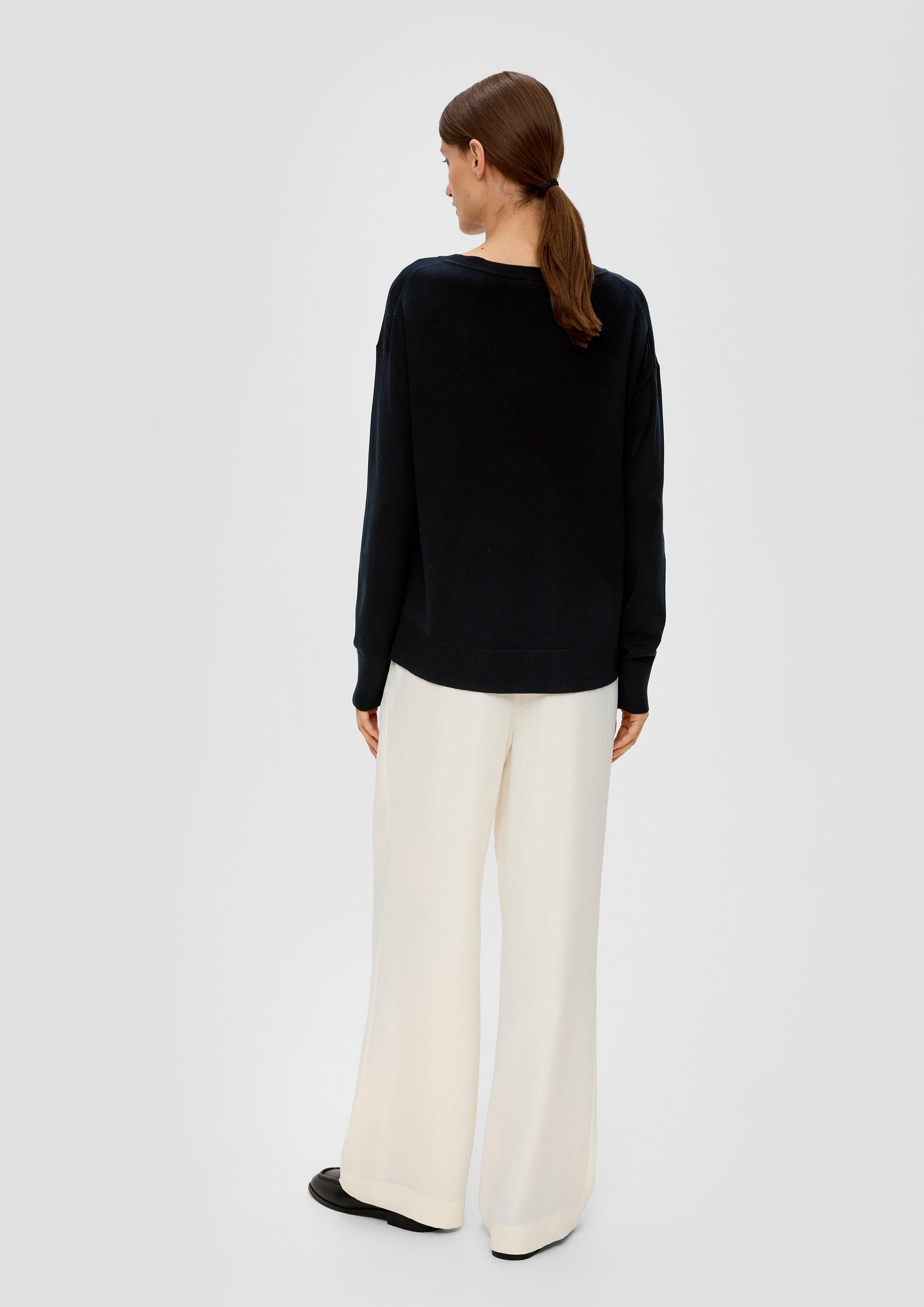 Leichter Pullover aus Viskosemix  2136080-9999