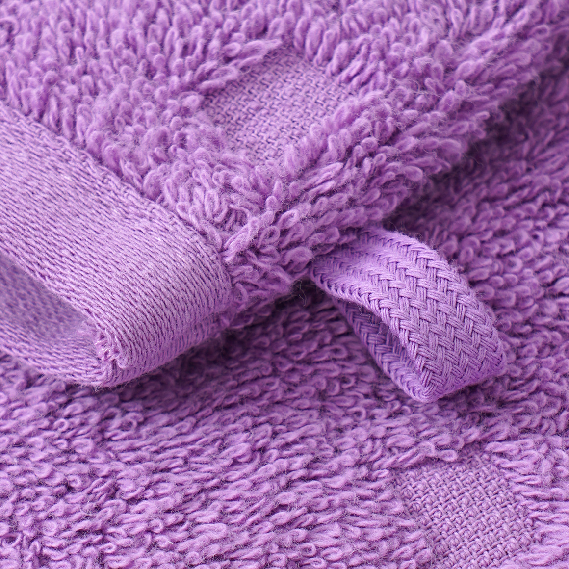 Waschhandschuh mit grafischer Struktur