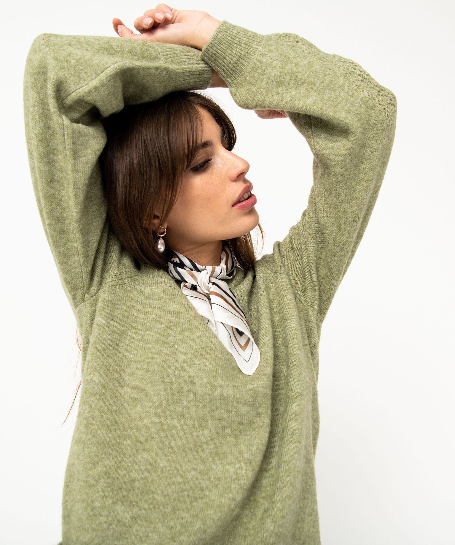 Pull en maille ajourée avec boutons décoratifs femme vert | GEMO