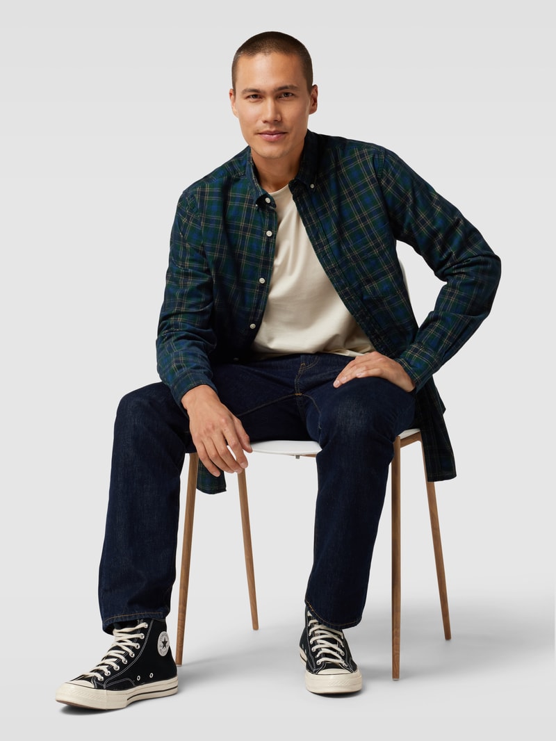 Regular Fit Freizeithemd mit Label-Stitching in grün