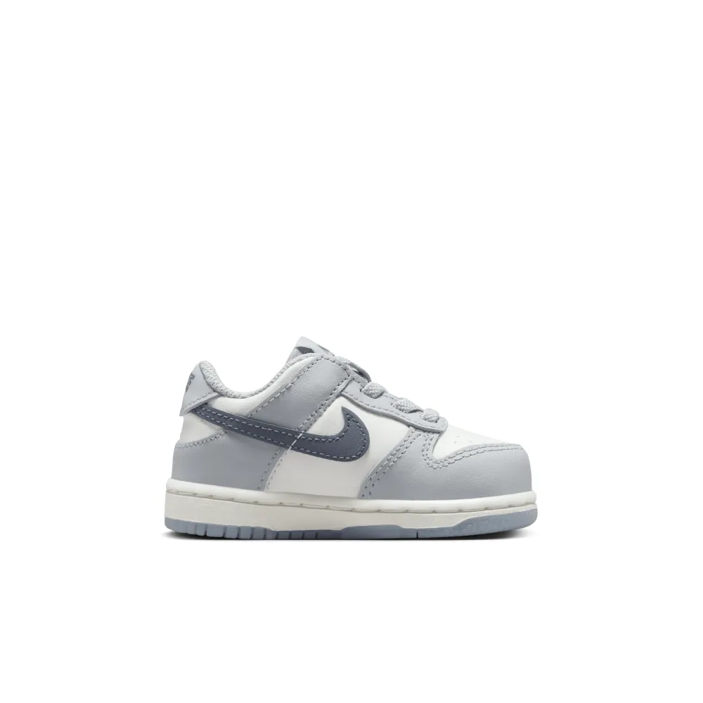 Nike Dunk Low FB9107-101 / weiss