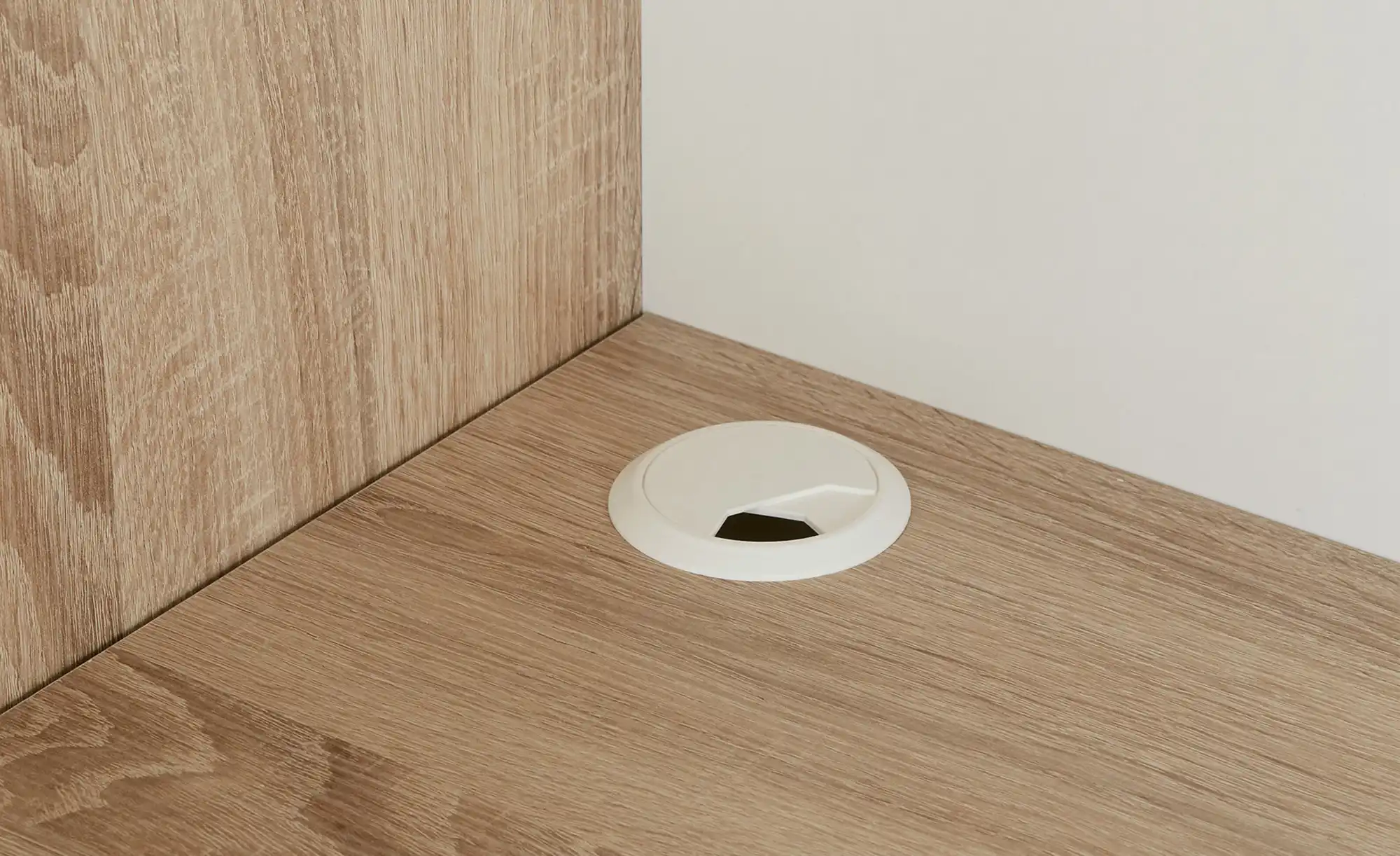 Hochbett mit Kleiderschrank und Schreibtisch