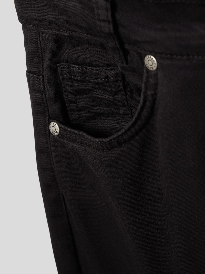 Cargohose mit 5-Pocket-Design in schwarz
