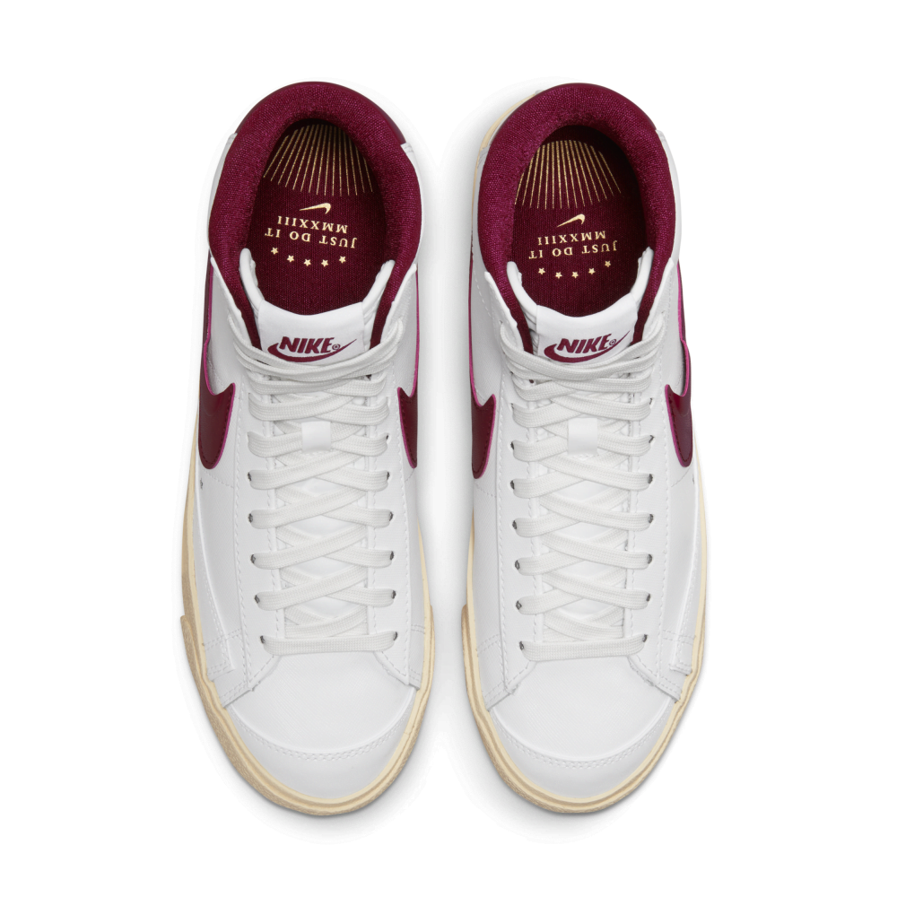 Nike Blazer Mid SE 77 DV7003-100 / weiss