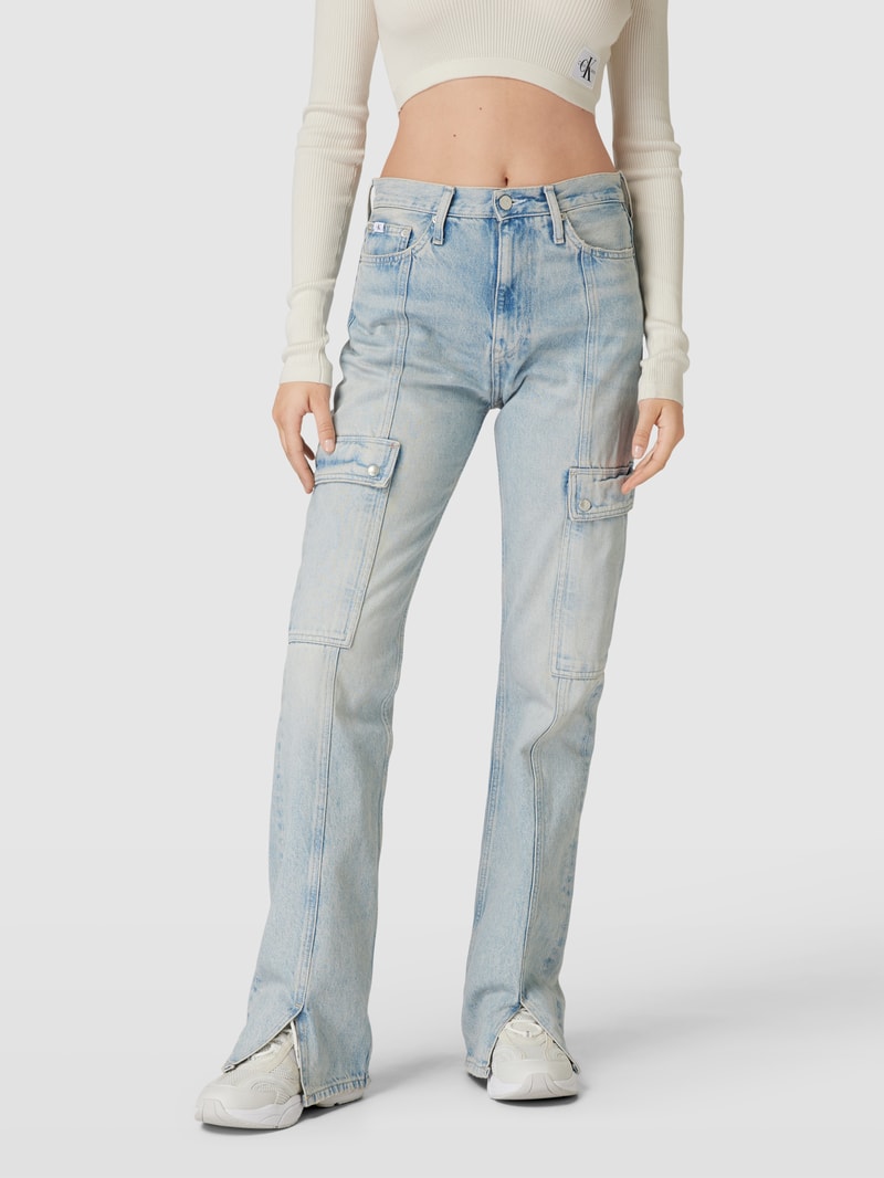 Bootcut Jeans im Used-Look in hellblau