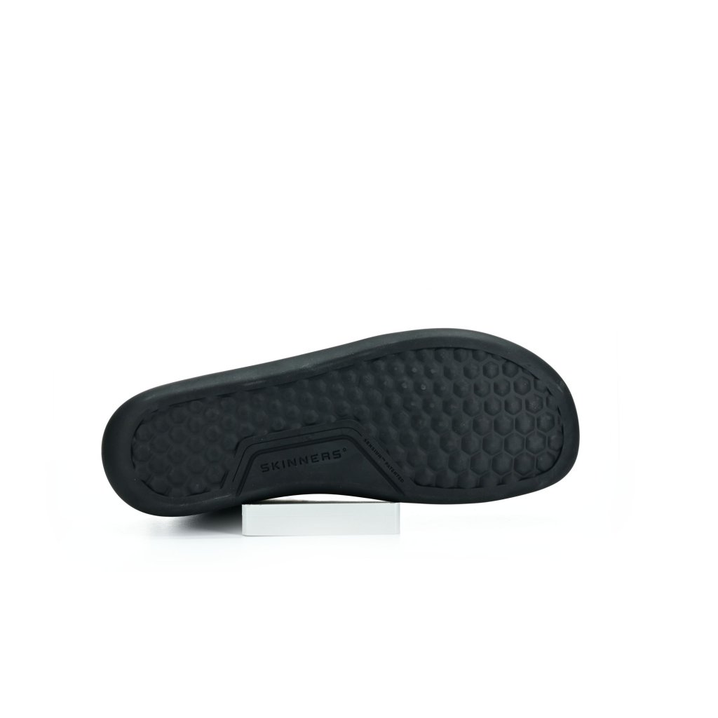 Skinners Farmer Black Barfußstiefeletten