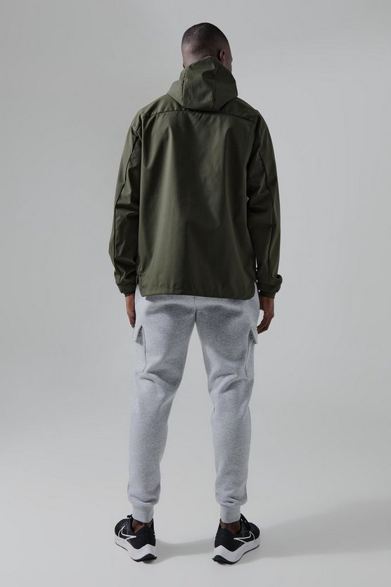 Man Active Windbreaker