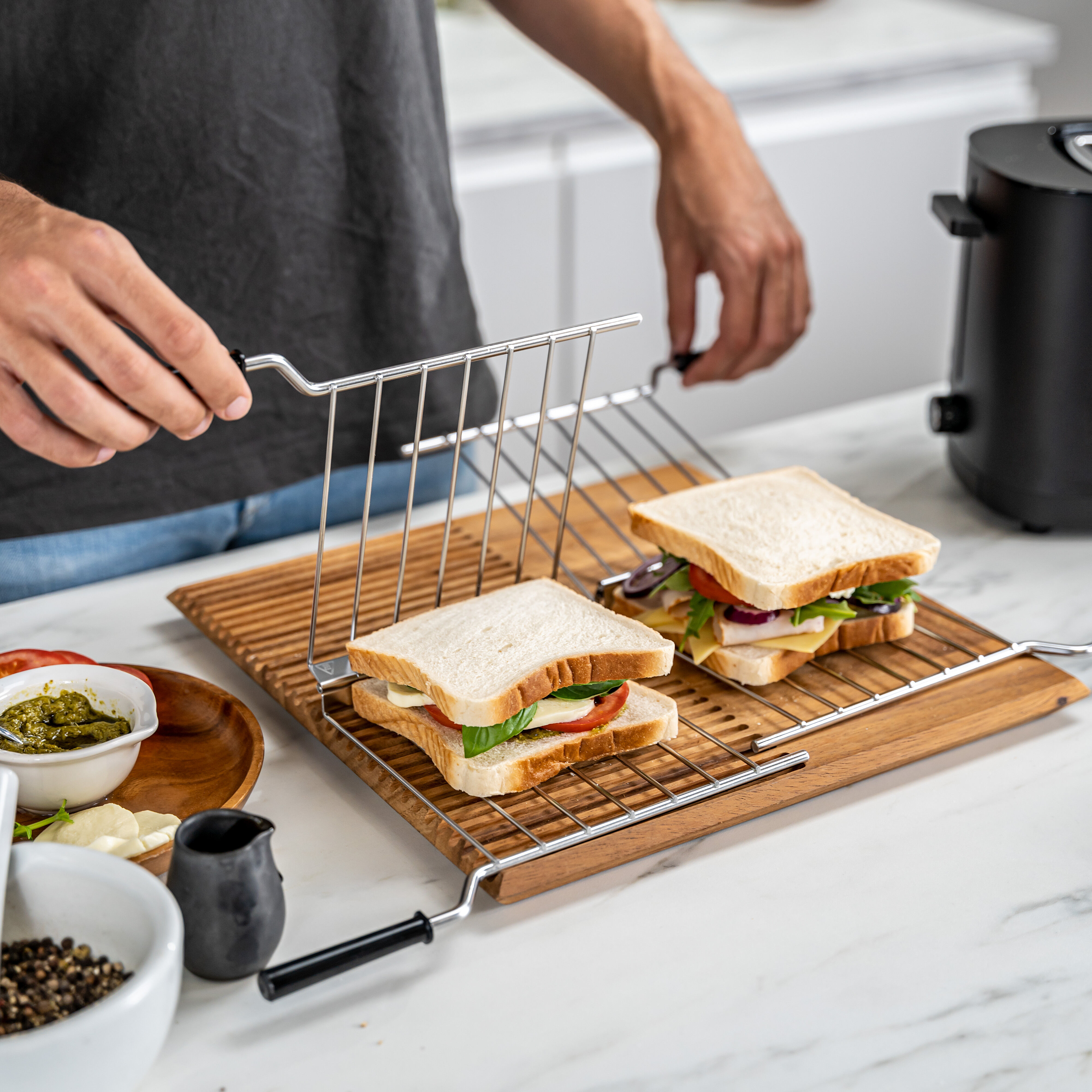 Langschlitztoaster mit Sandwichzangen, 3-tlg.
