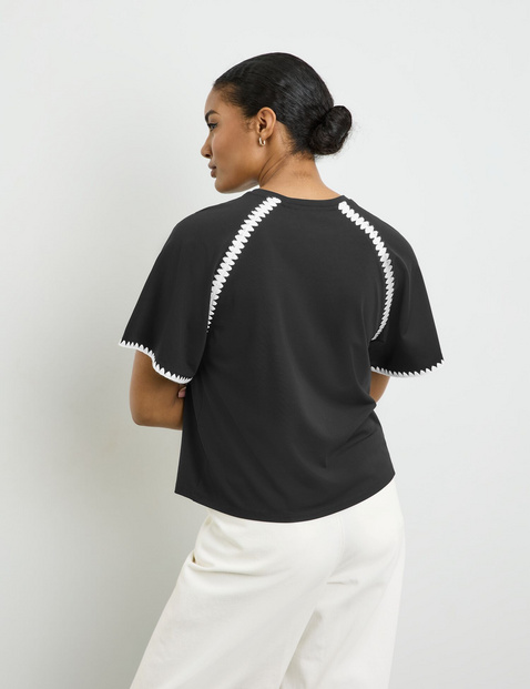 Kurzarmshirt mit dekorativem Kontrast-Stitching