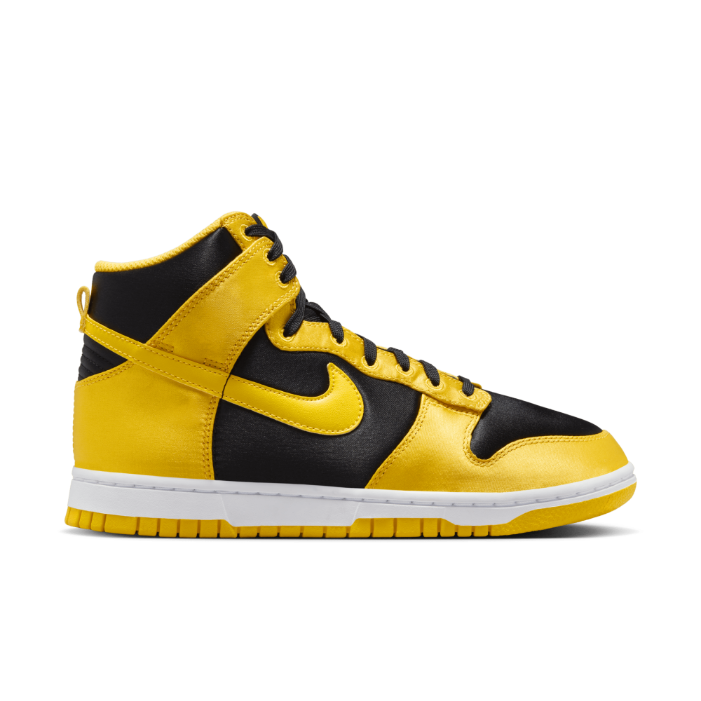 Nike Dunk High FN4216-001 / schwarz