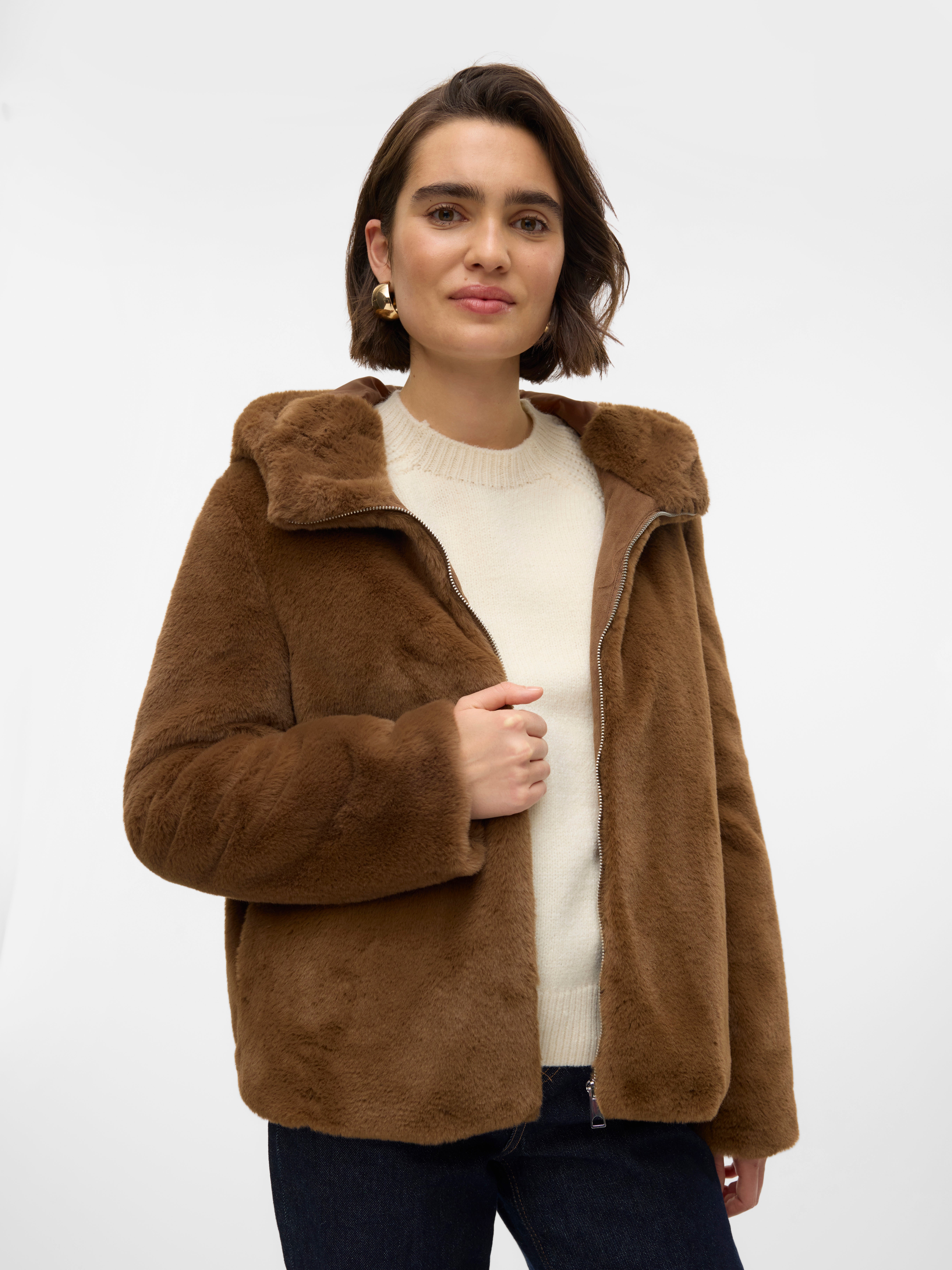 VMSONJAHOODIE Jacke