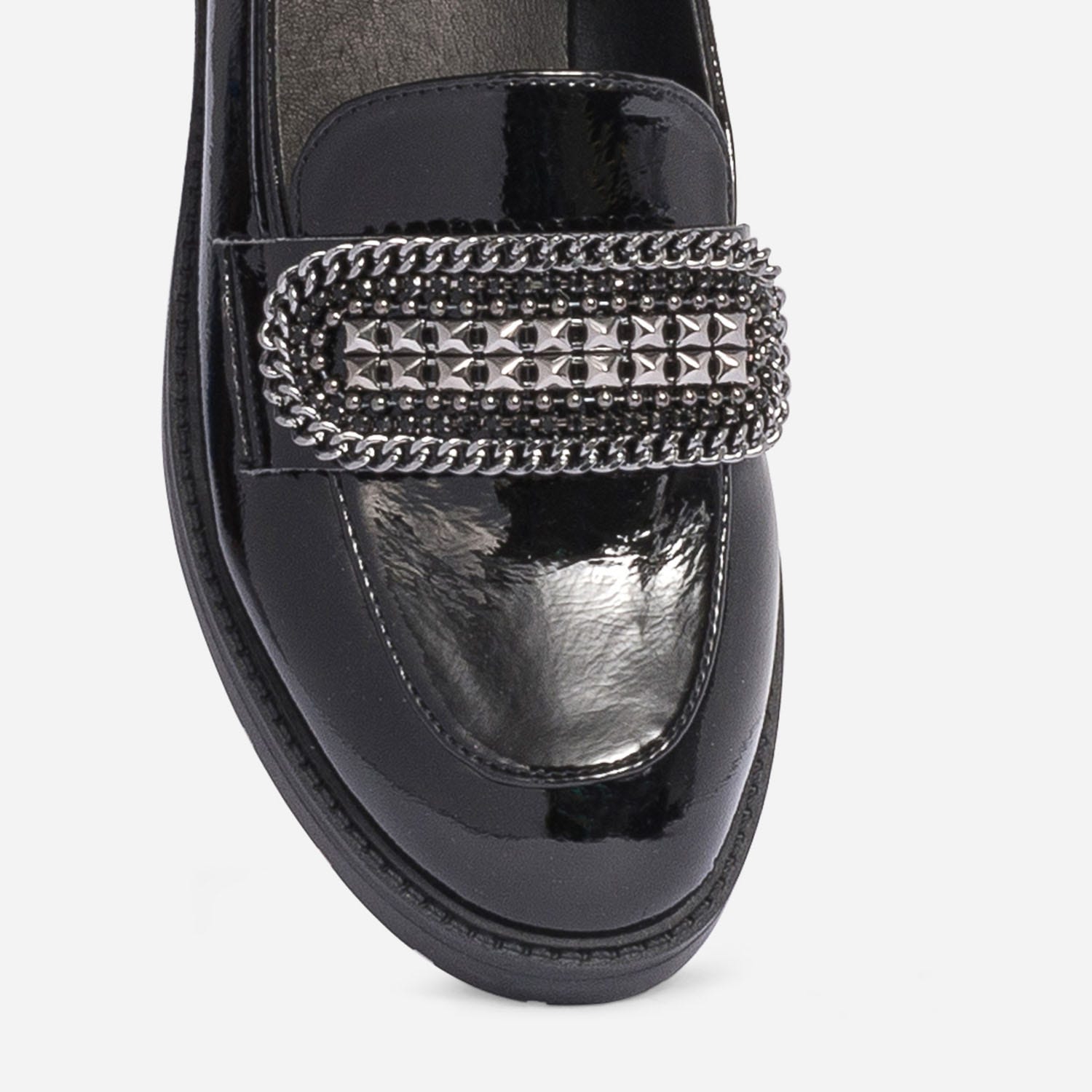 Mocassin TEXTO noir verni avec bijou