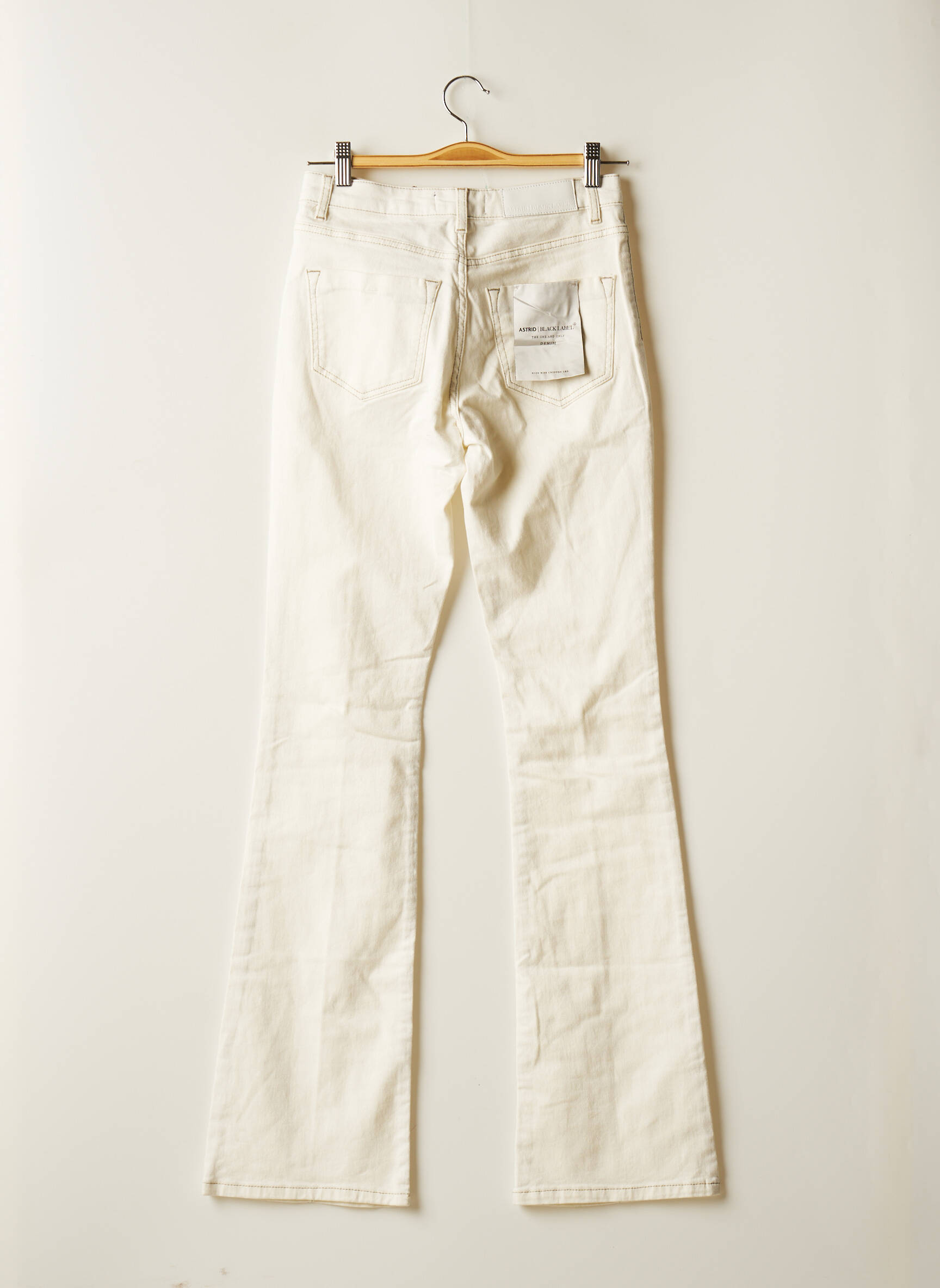Astrid Black Label Jean Flare Femme couleur blanc