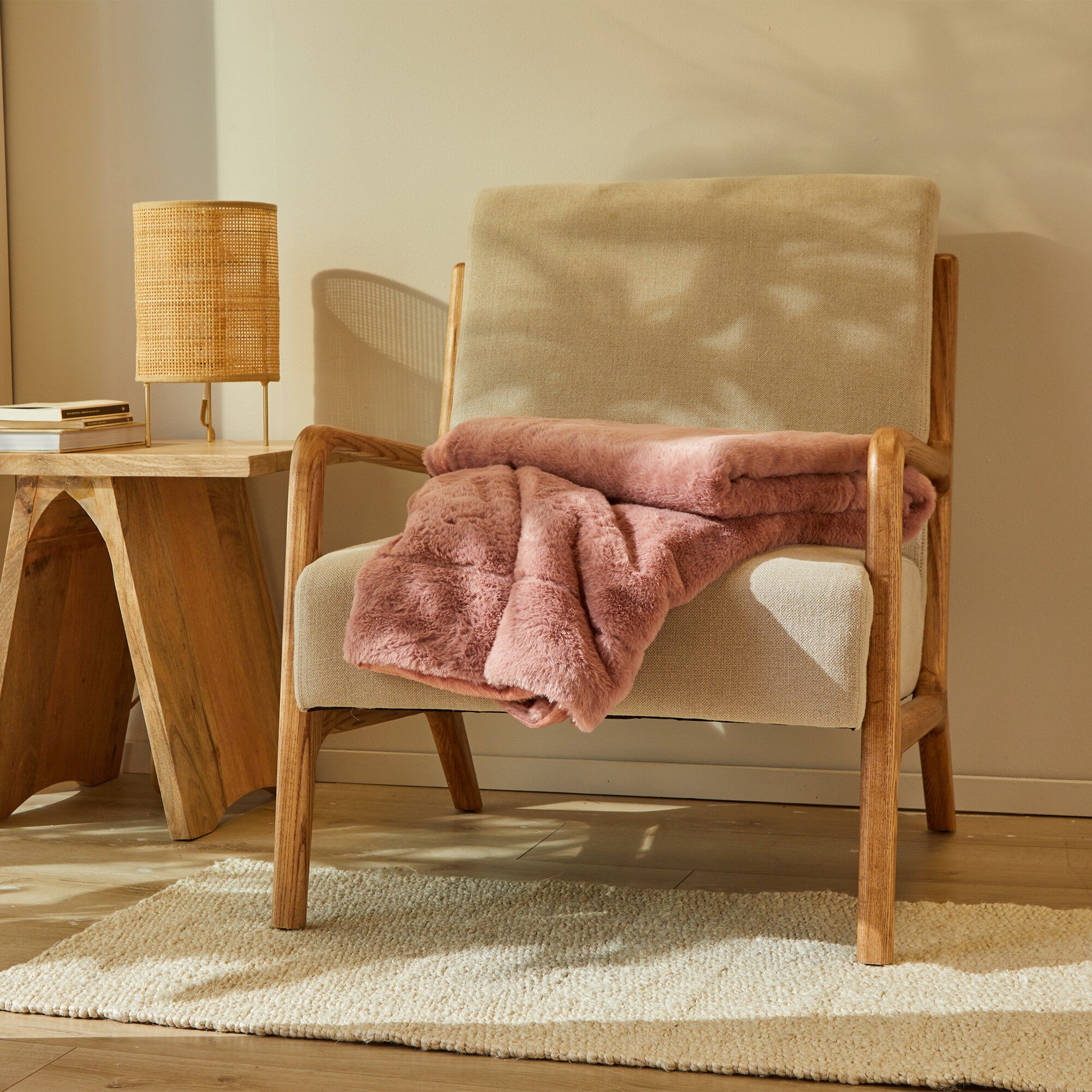 Plaid effet fourrure ultra moelleux