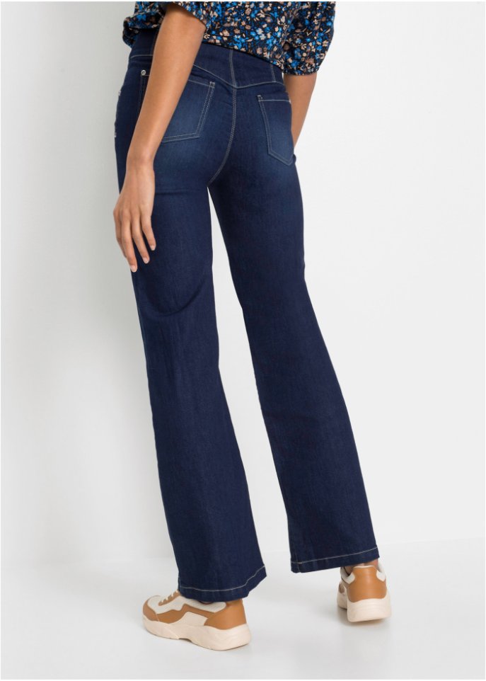 Schlagjeans Highwaist mit recyceltem Polyester
