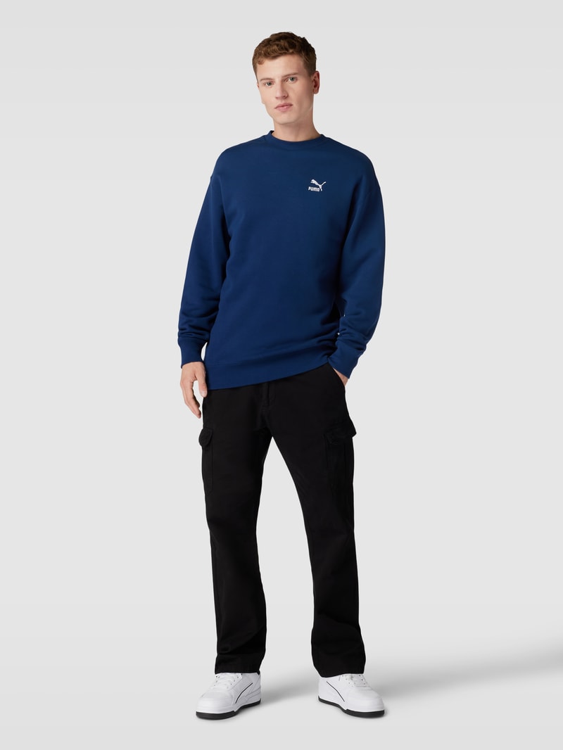 Sweatshirt mit Label-Stitching in royalblau