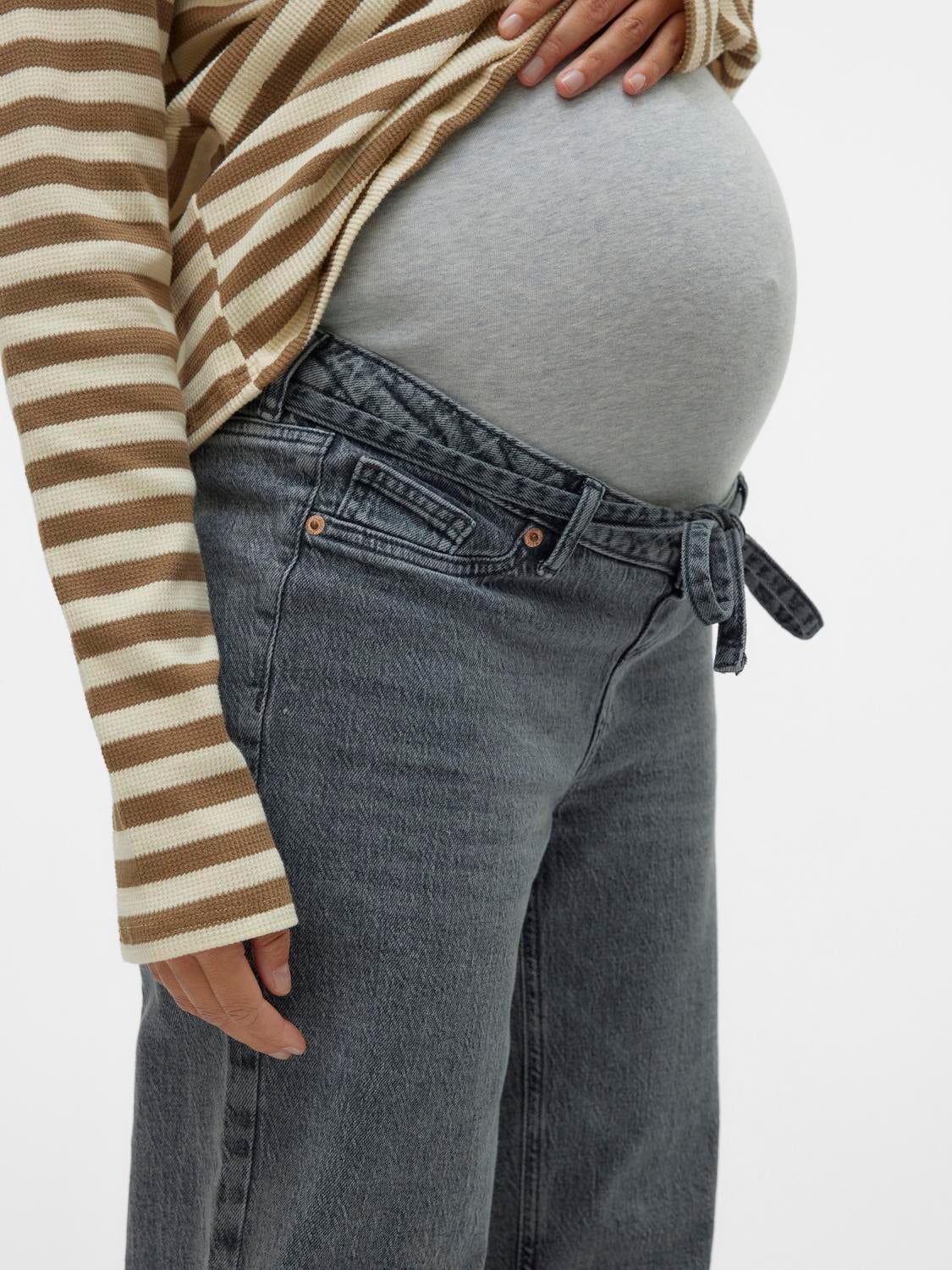 Weiter Beinschnitt Jeans