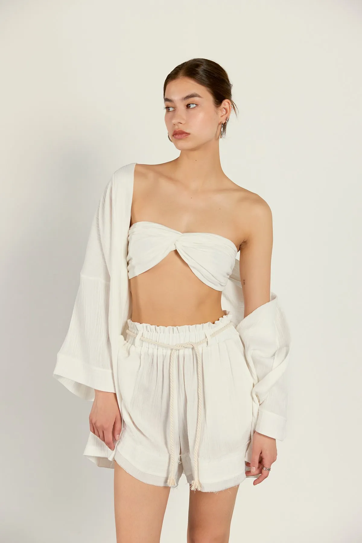 VATKALI  Musselin-Bustier Ecru