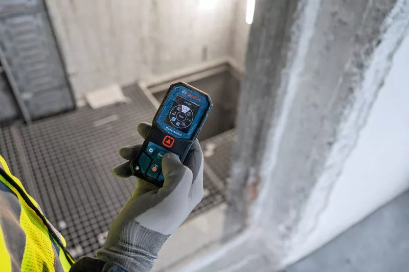 Bosch Blue 0601075000 GLM 40-31 Laser Distance Meter