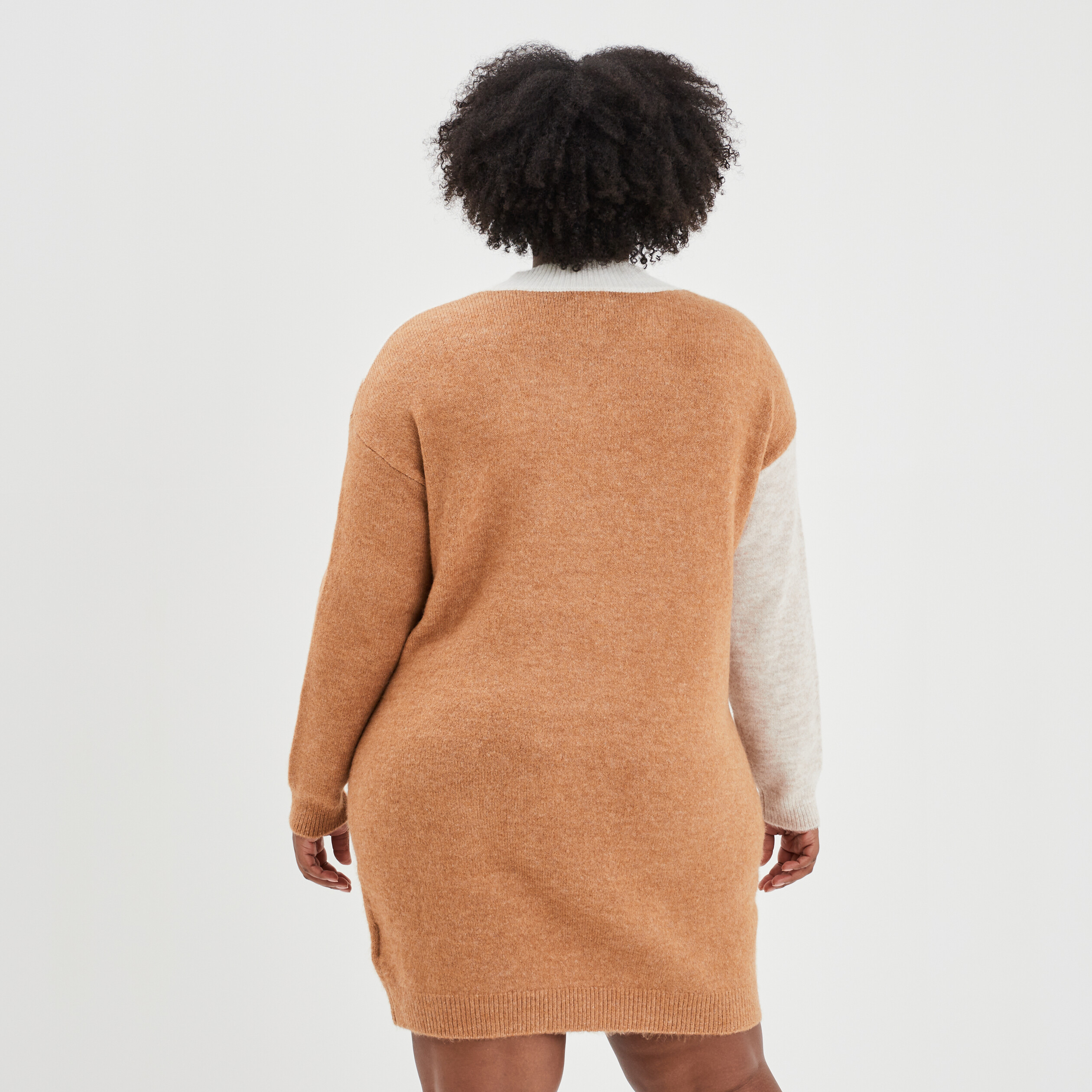 Robe pull col montant manches longues sable femme grande taille | La Halle