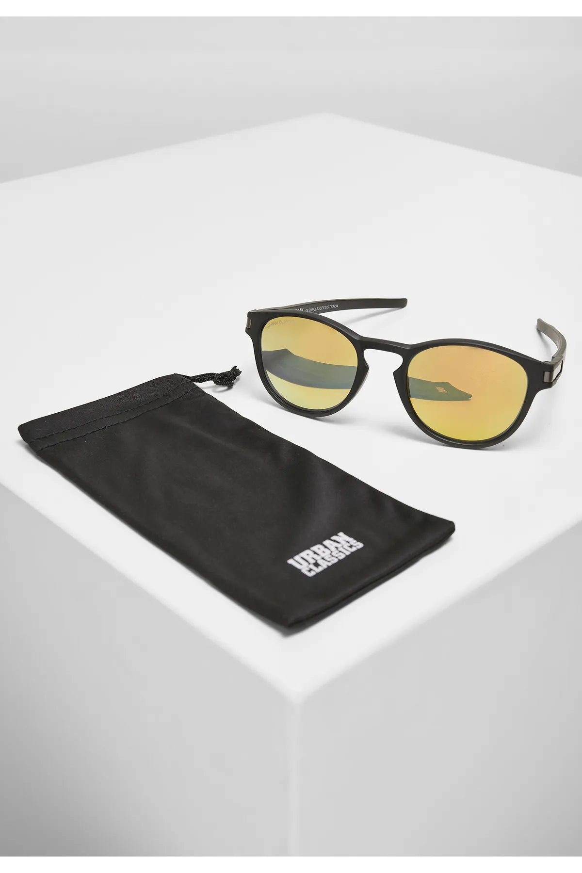 Urban Classics  Accessoires 106 Sonnenbrillen UC
