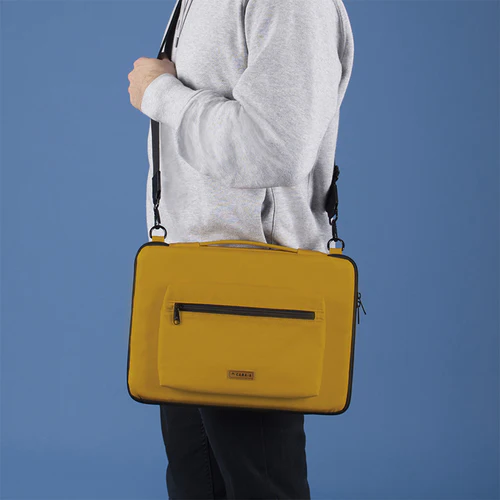 Shoulder strap - Black laptop sleeve