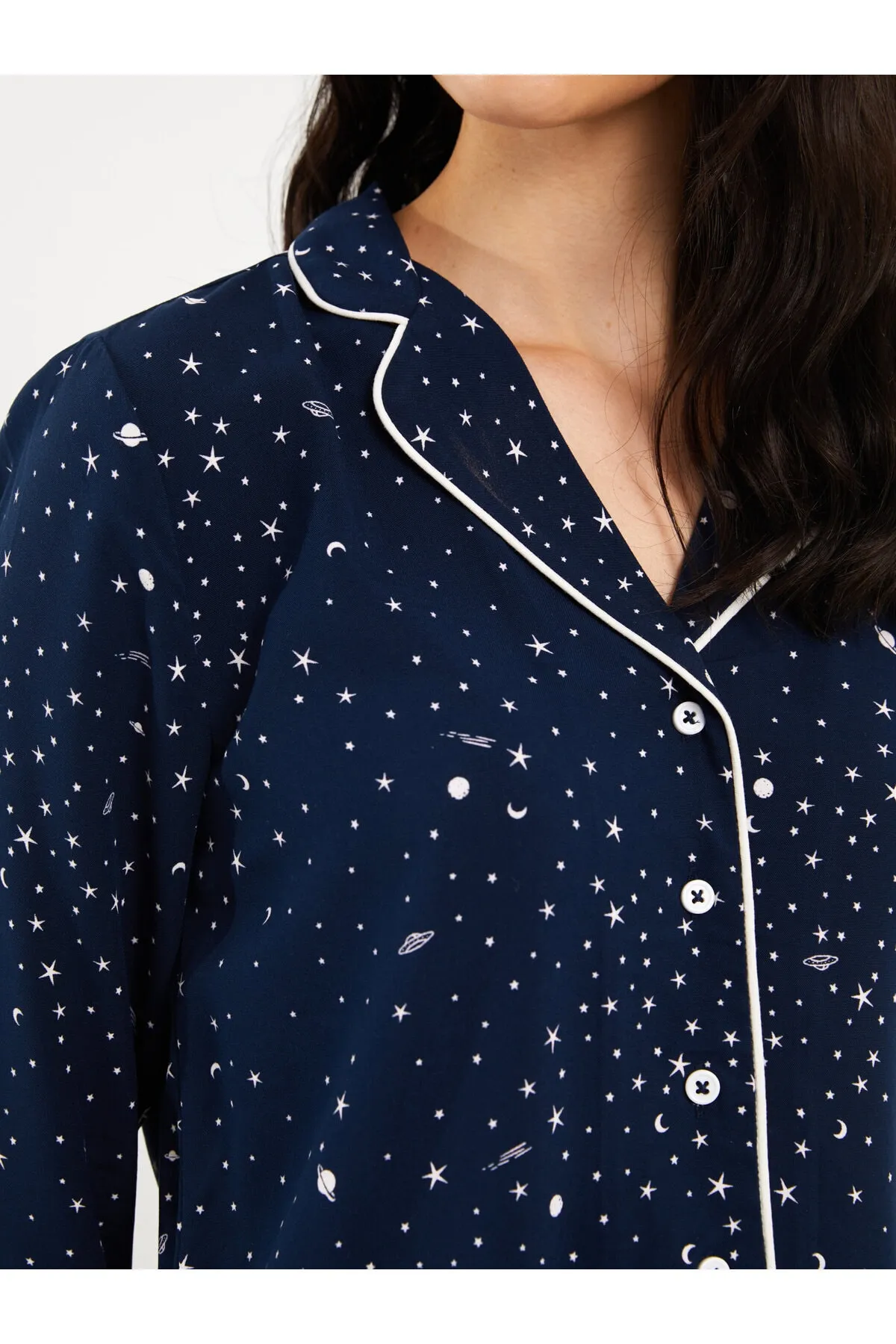 LC Waikiki  Gemustertes, langärmliges Damen-Pyjama-Set mit Hemdkragen