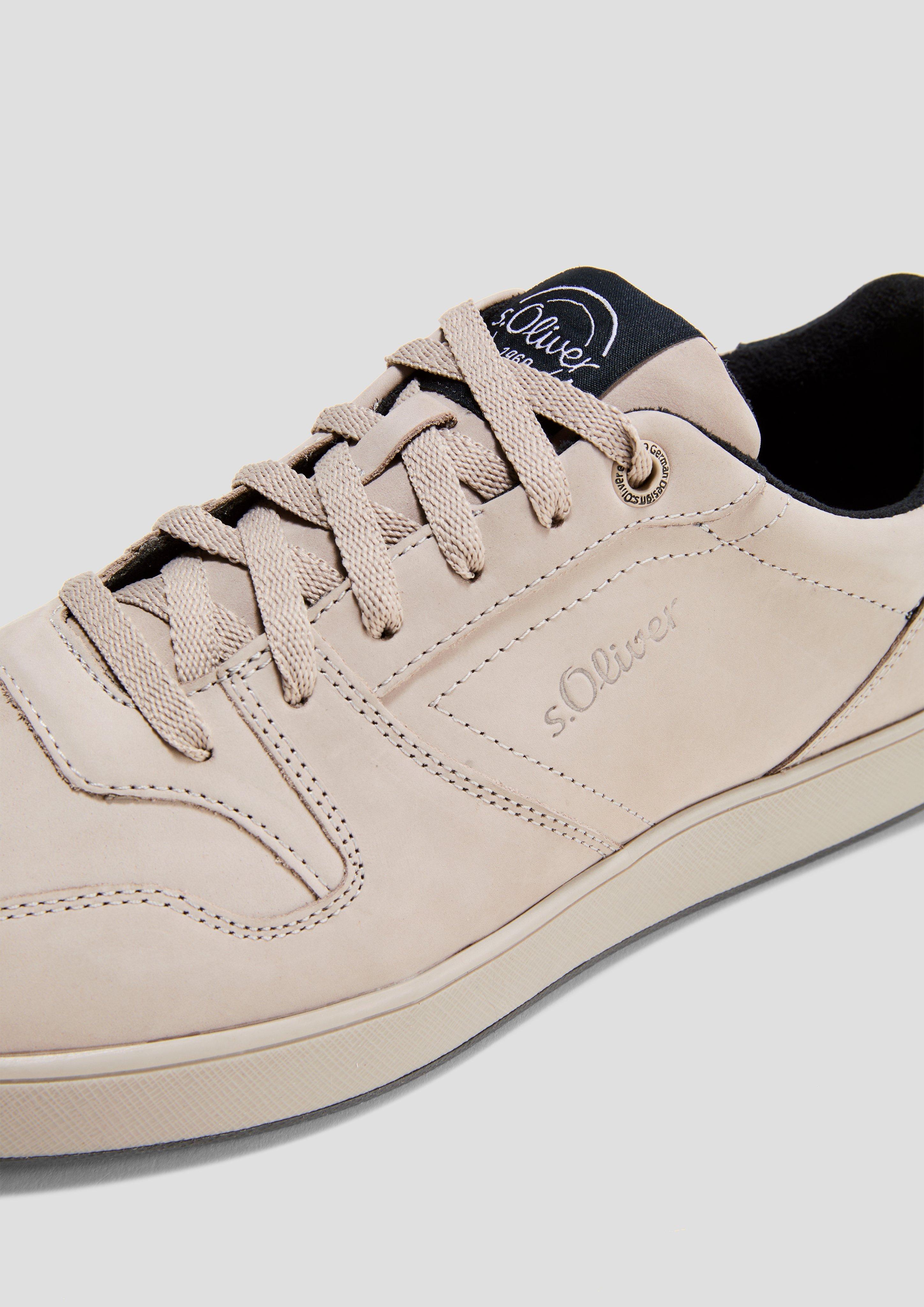 Sneaker aus Kunstleder  6008232-210
