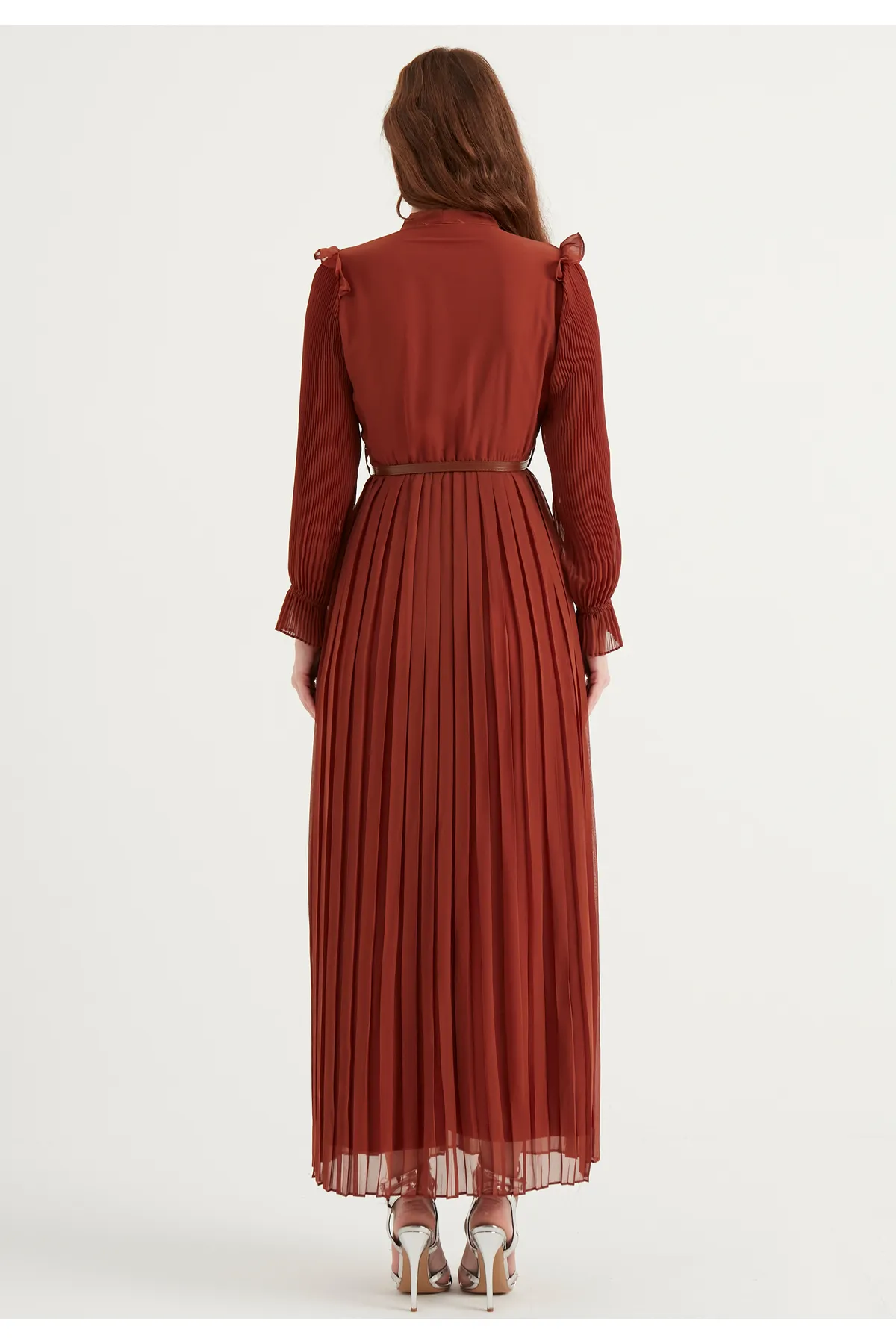 Herita  Plissiertes Maxikleid zum Binden vorne und Gürtel