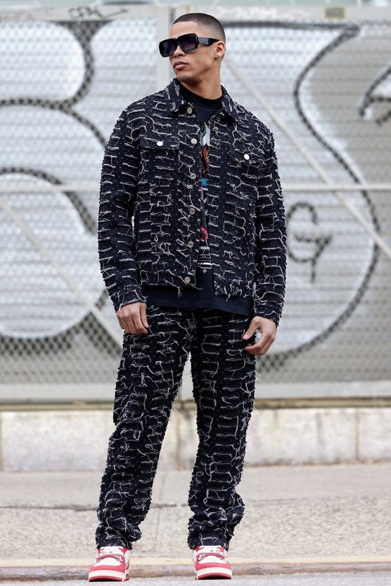 Lockere zerrissene Jeans