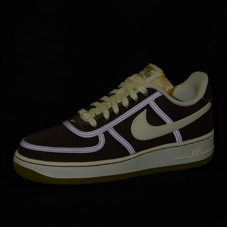 NIKE Wmns Air Force 1 '07 PRM 