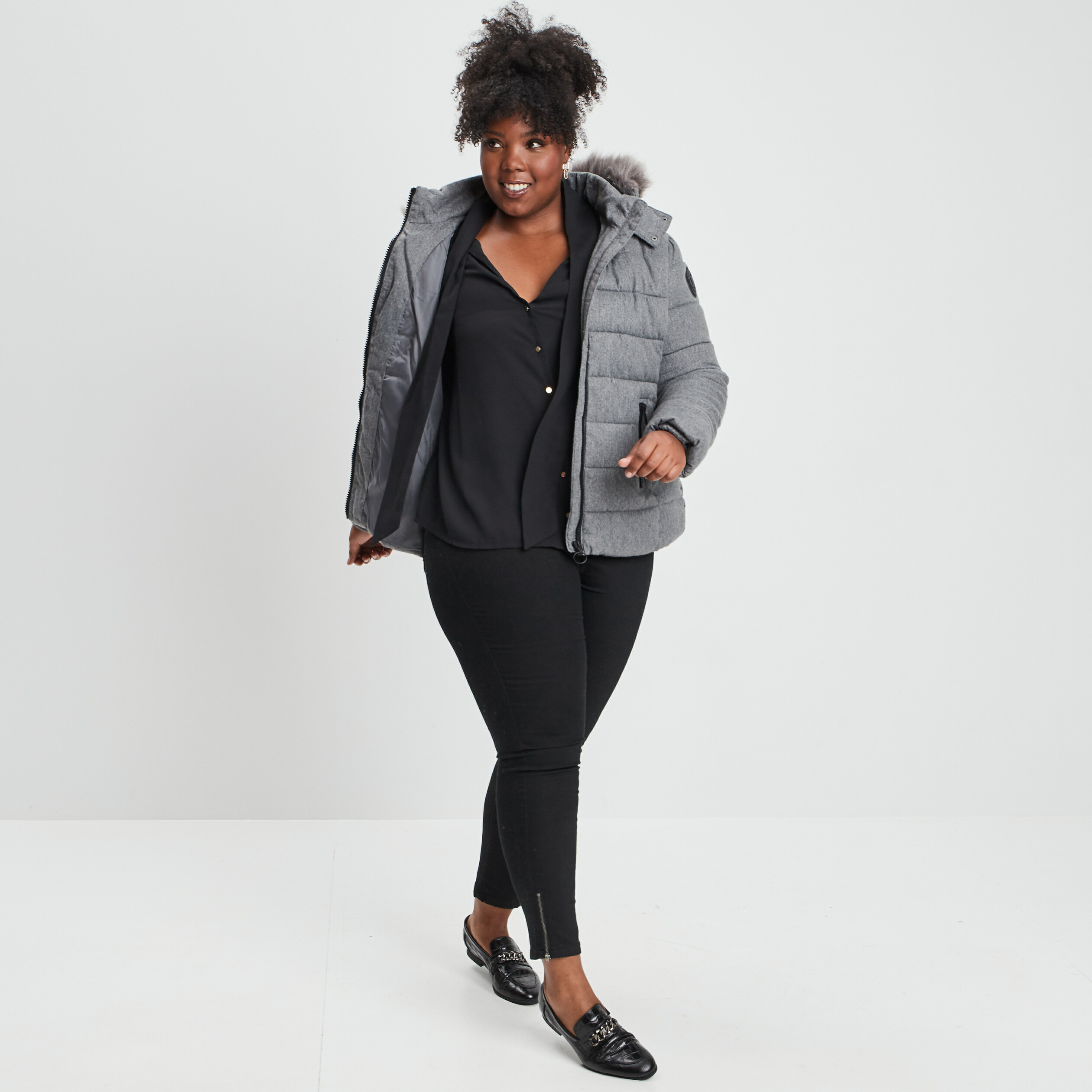Chemise à col lavalière manches longues noir femme grande taille | La Halle