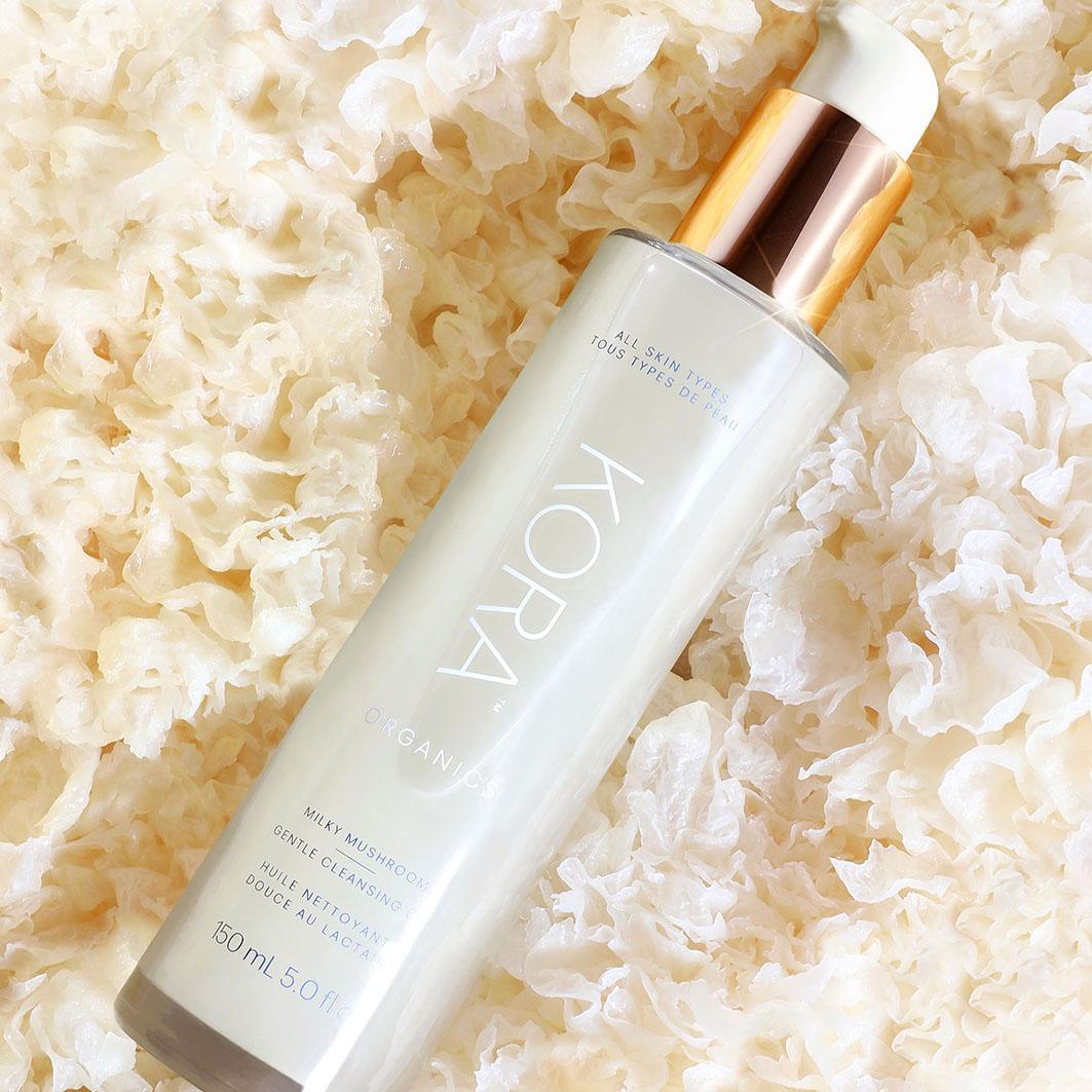 Milky Mushroom Gentle Cleansing Oil