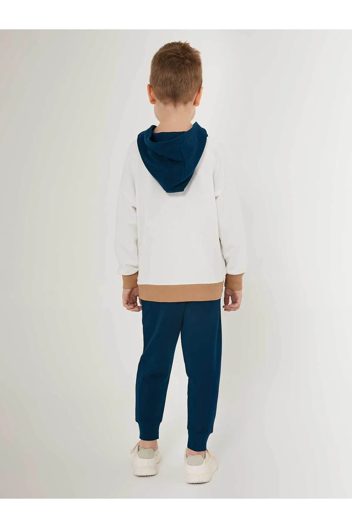 ROLY POLY  Trainingsanzug-Set für Jungen im Alter von 2–7 Jahren – Creme
