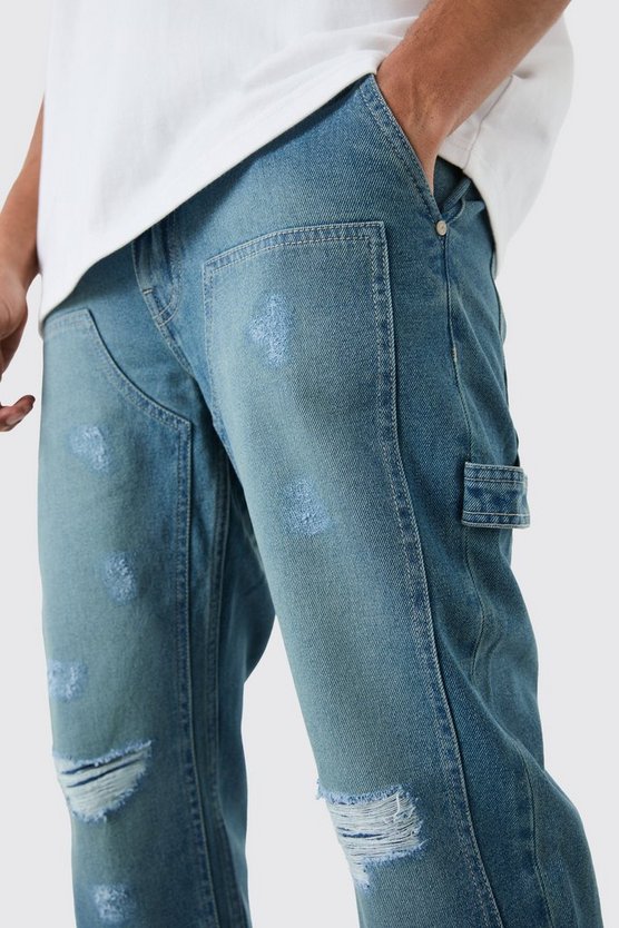 Lockere Jeans in Hellblau mit Riss am Knie