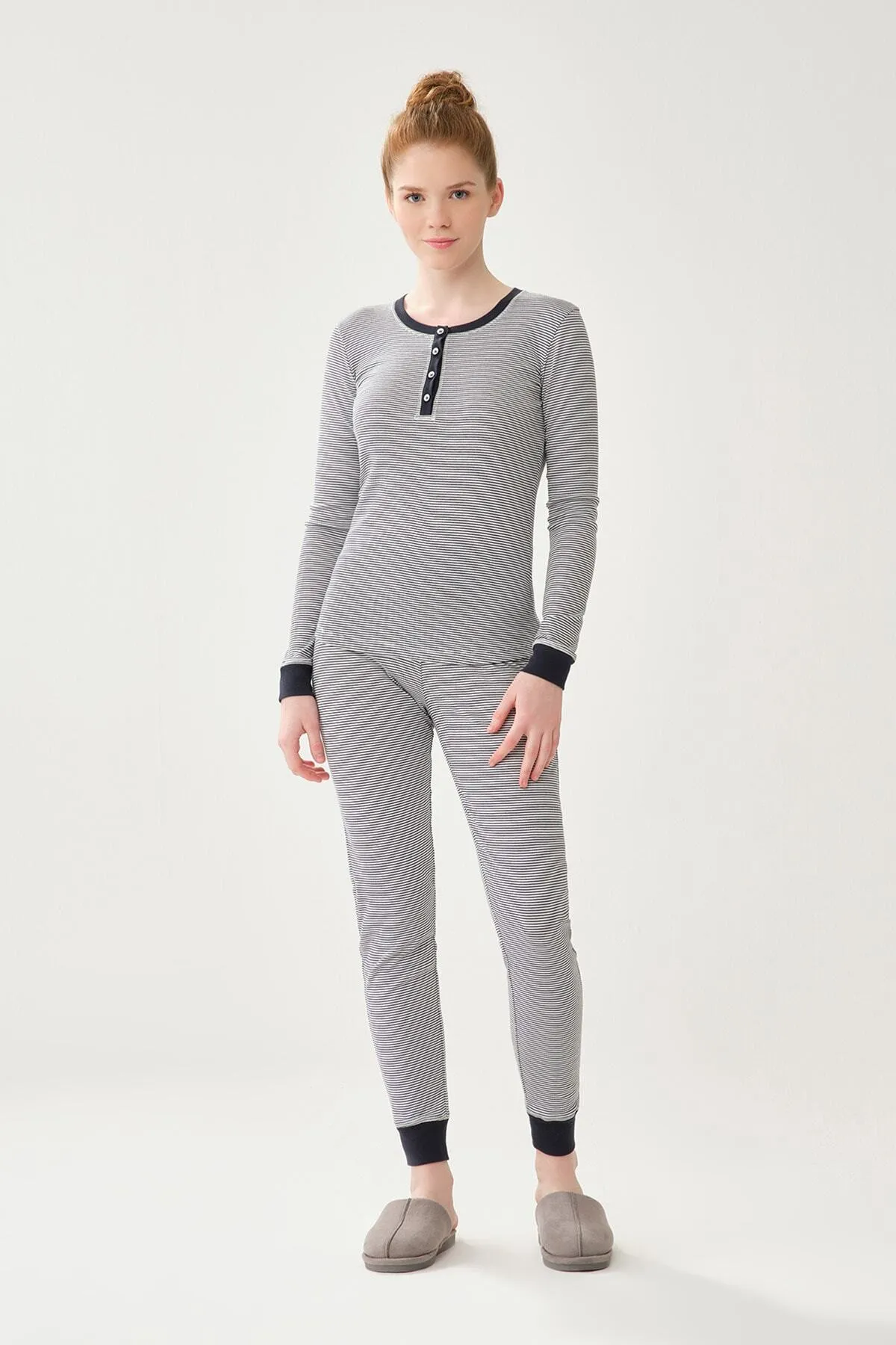 Dagi  Marineblaue Pyjamahose aus Baumwolle mit Streifenmuster