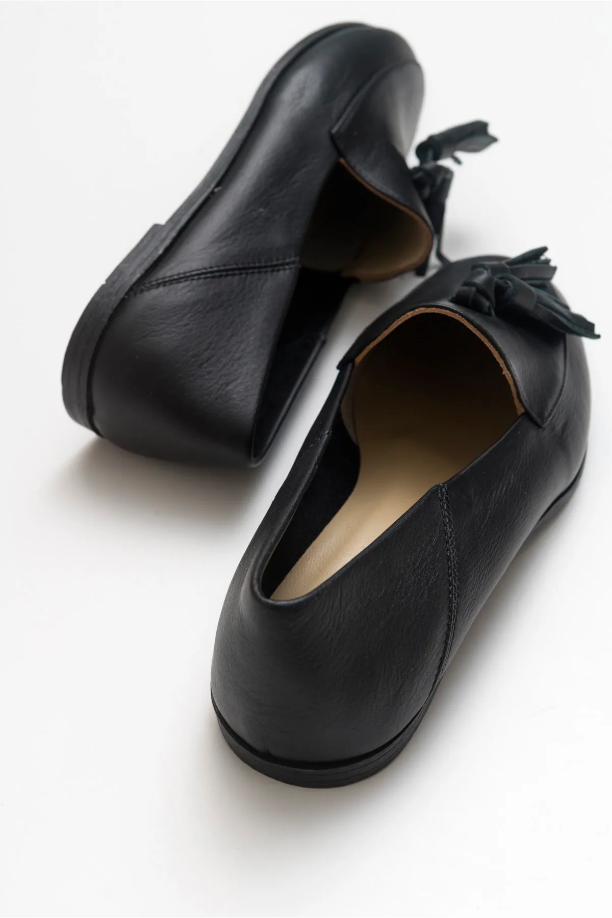 LuviShoes  F04 Schwarze Lederschuhe