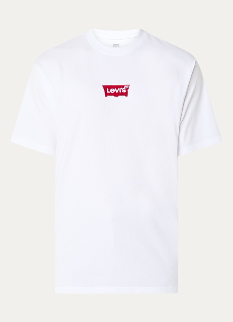 Camiseta Levi's com bordado do logotipo