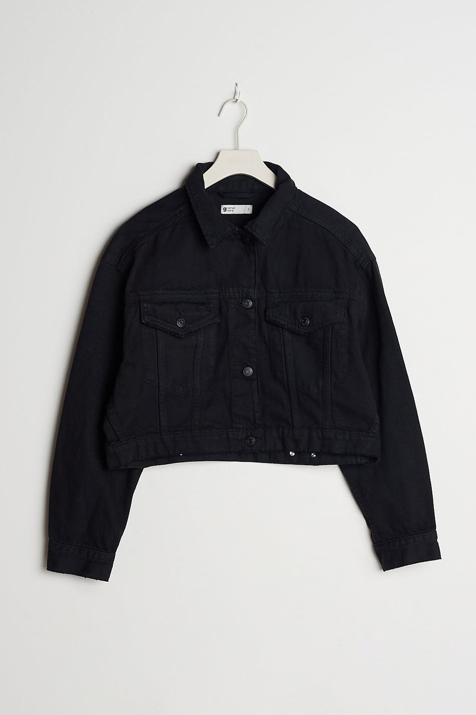 Cropped denim jacket