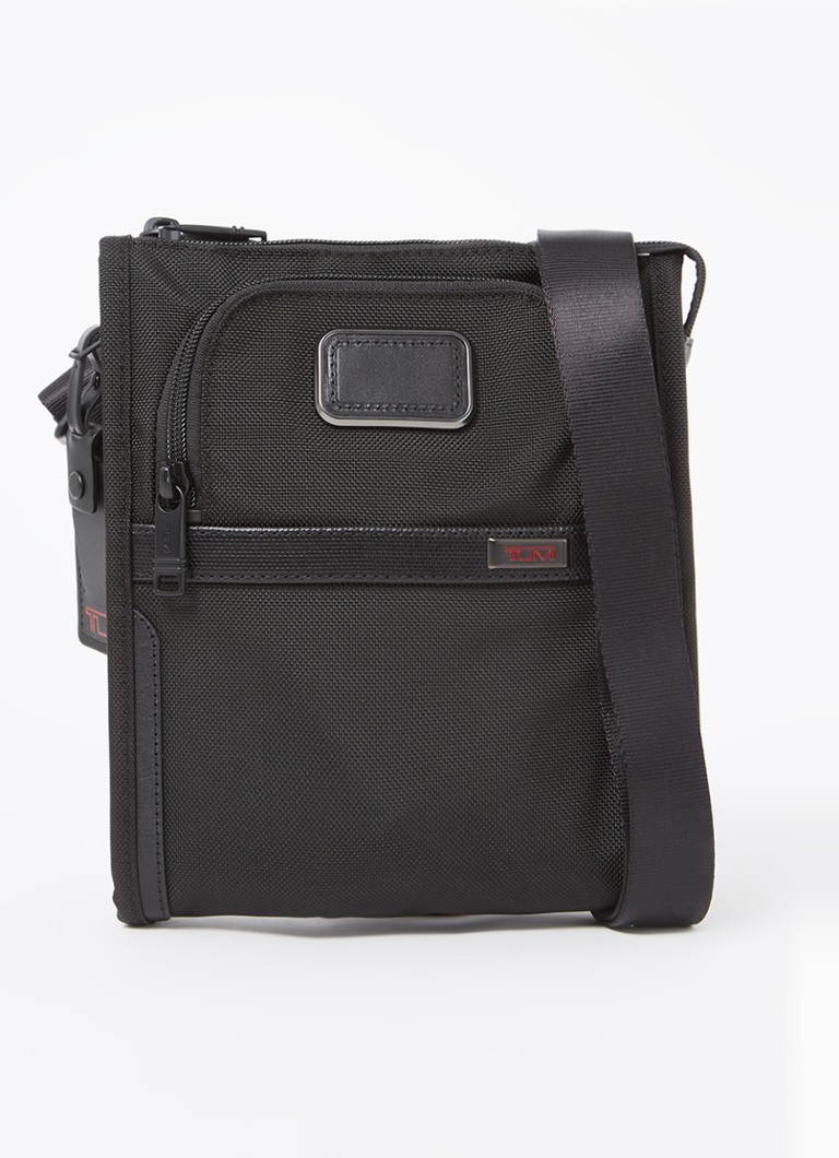 Tumi Alpha Pocket -olkalaukku nahkayksityiskohdilla