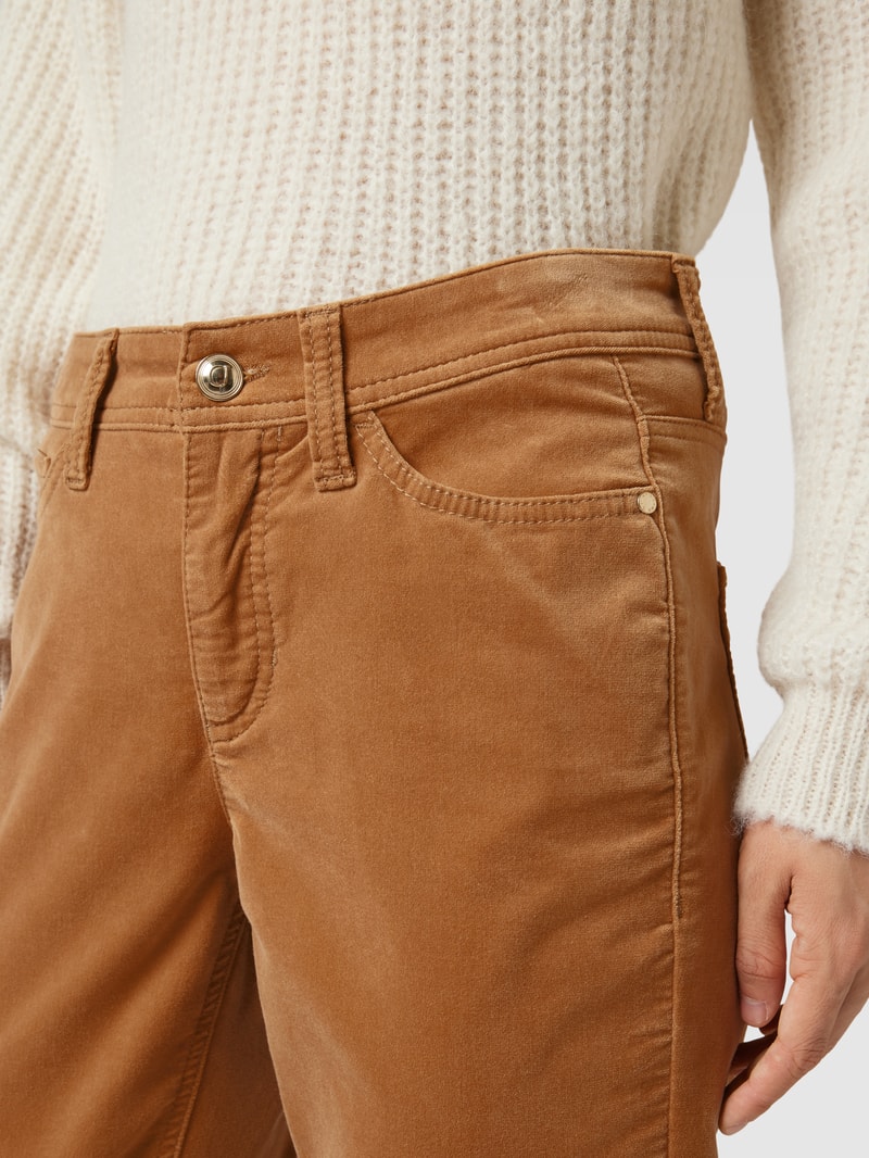 Slim Fit Jeans im 5-Pocket-Design Modell 'PIPER' in camel