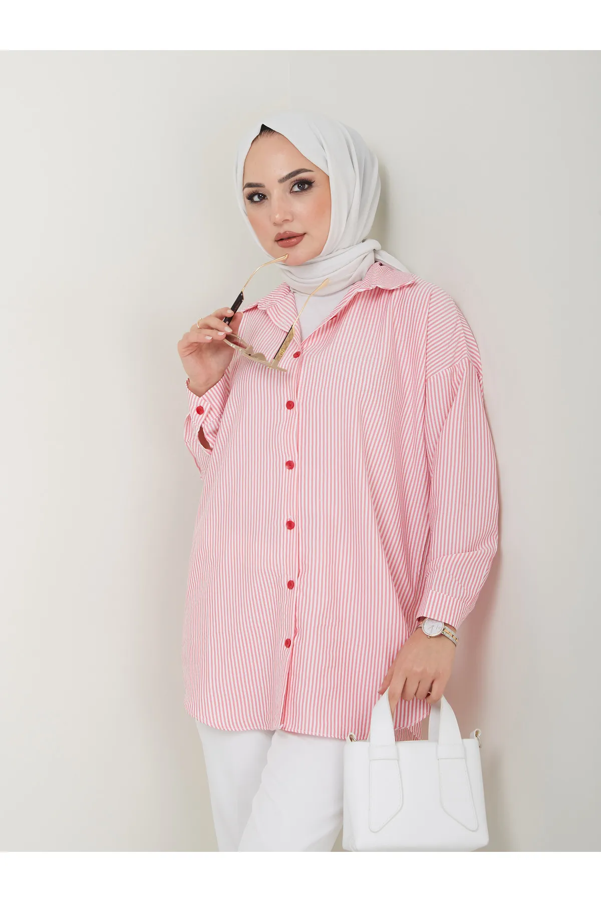VOLT CLOTHİNG  Gestreiftes Hijab-Shirt für Damen