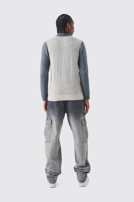 Zweifarbiger gerippter Muscle-Fit Pullover