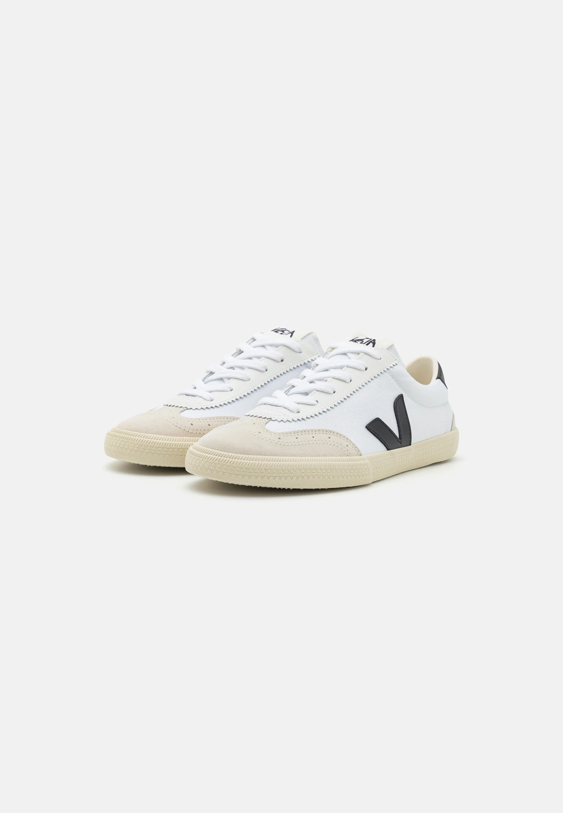 Veja VOLLEY - Zapatillas bajas