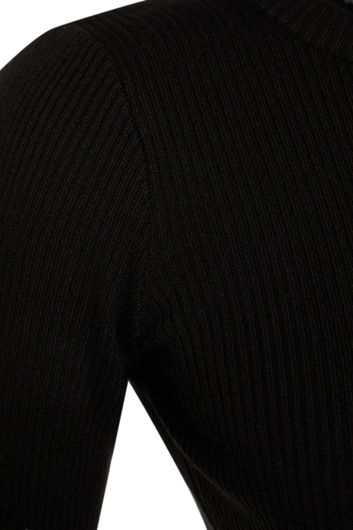Trendyol Collection  Schwarzes Midi-Strickkleid mit Rundhalsausschnitt TWOAW21EL0422