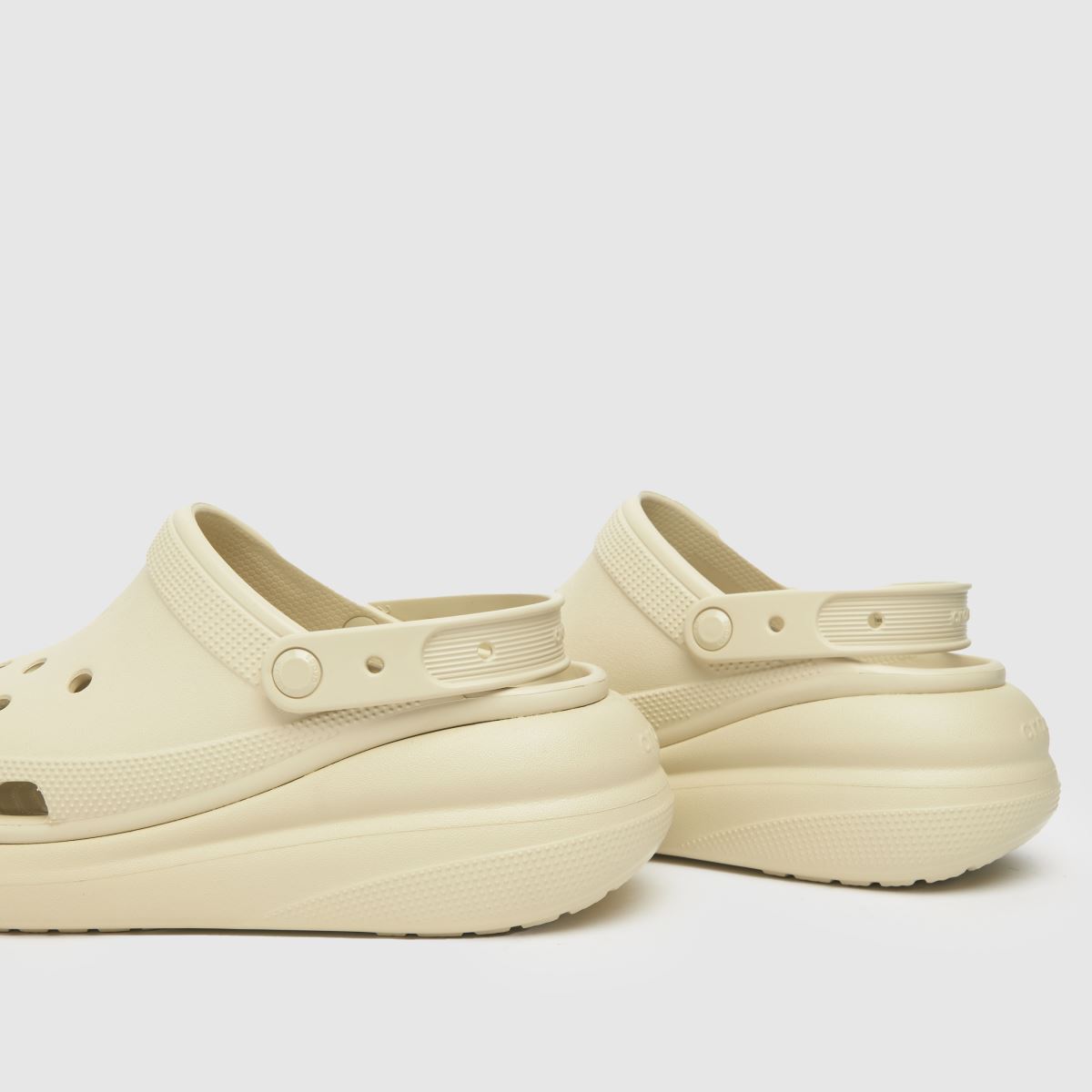 Crocs Crush klumpa szandál kőből