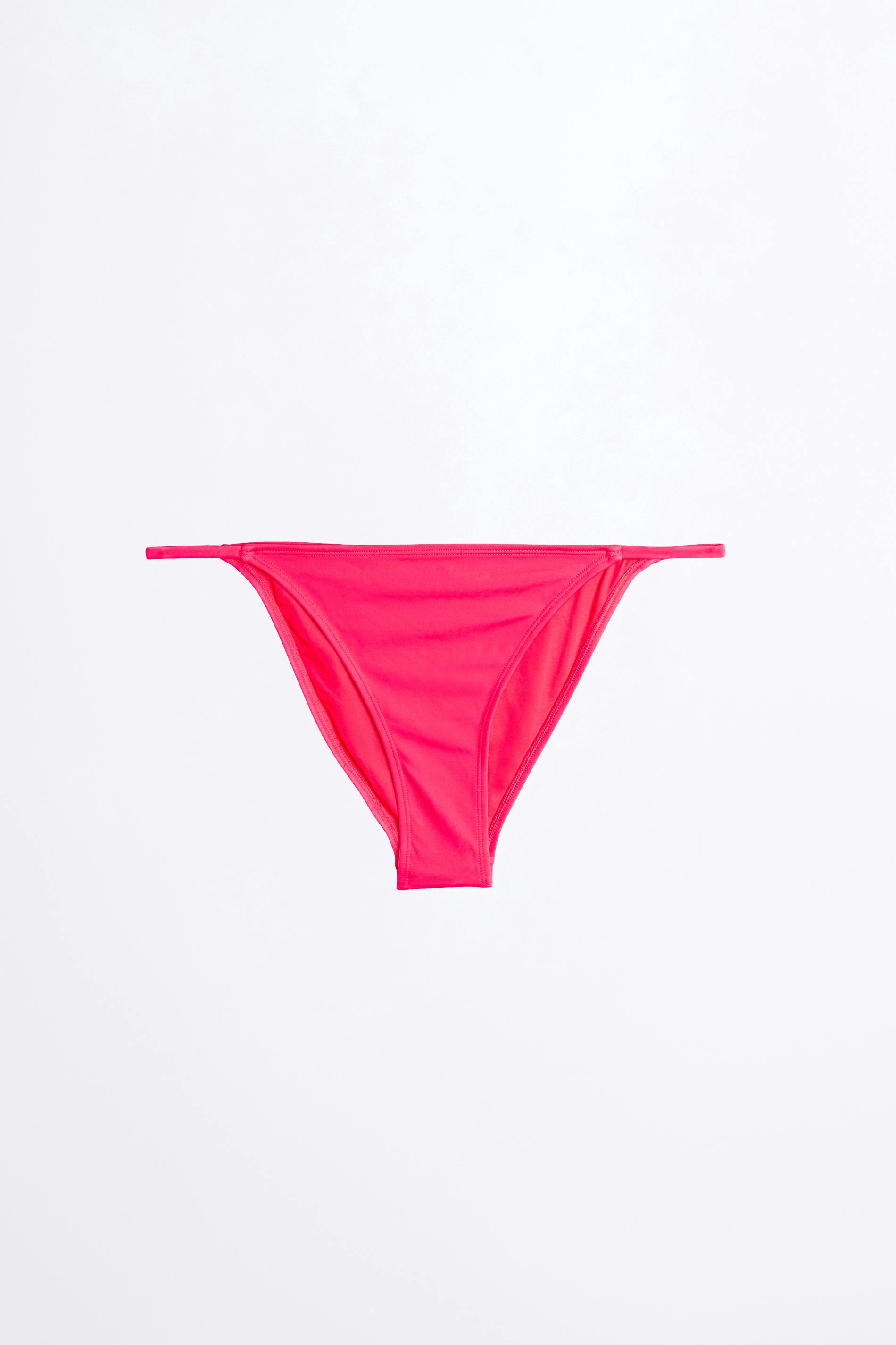 Emanuelle bikini tanga