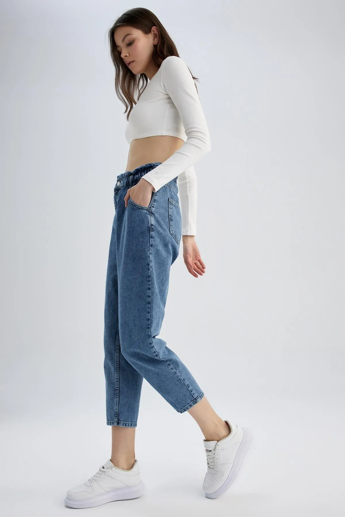 DeFacto  Knöchellange Paperbag-Jeans mit kurzem Bein aus 100 % Baumwolle