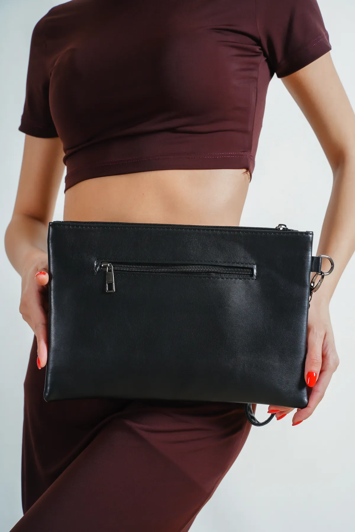 Capone Outfitters  Capone Große schwarze Paris-Damen-Clutch mit Krokodilmuster