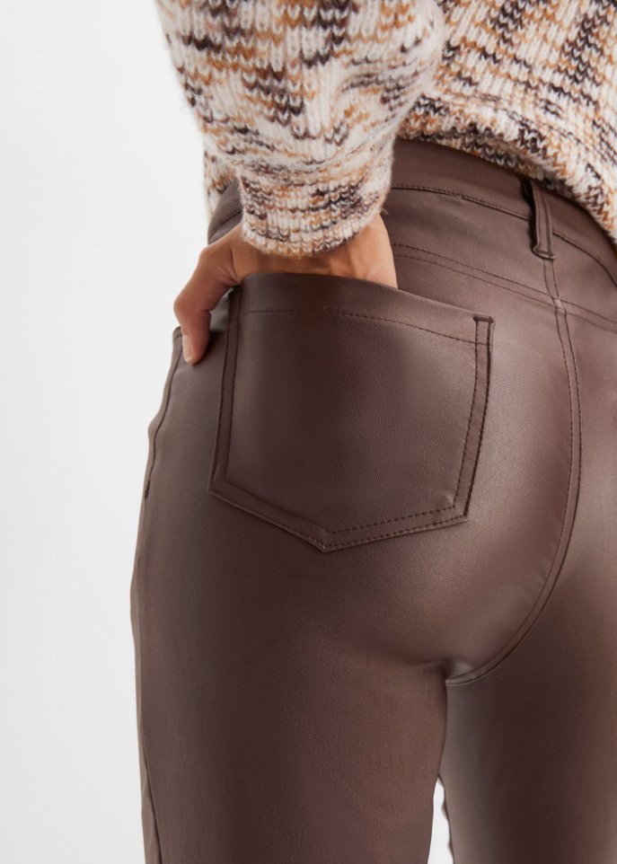 Lederimitat-Hose mit schrägem Bund